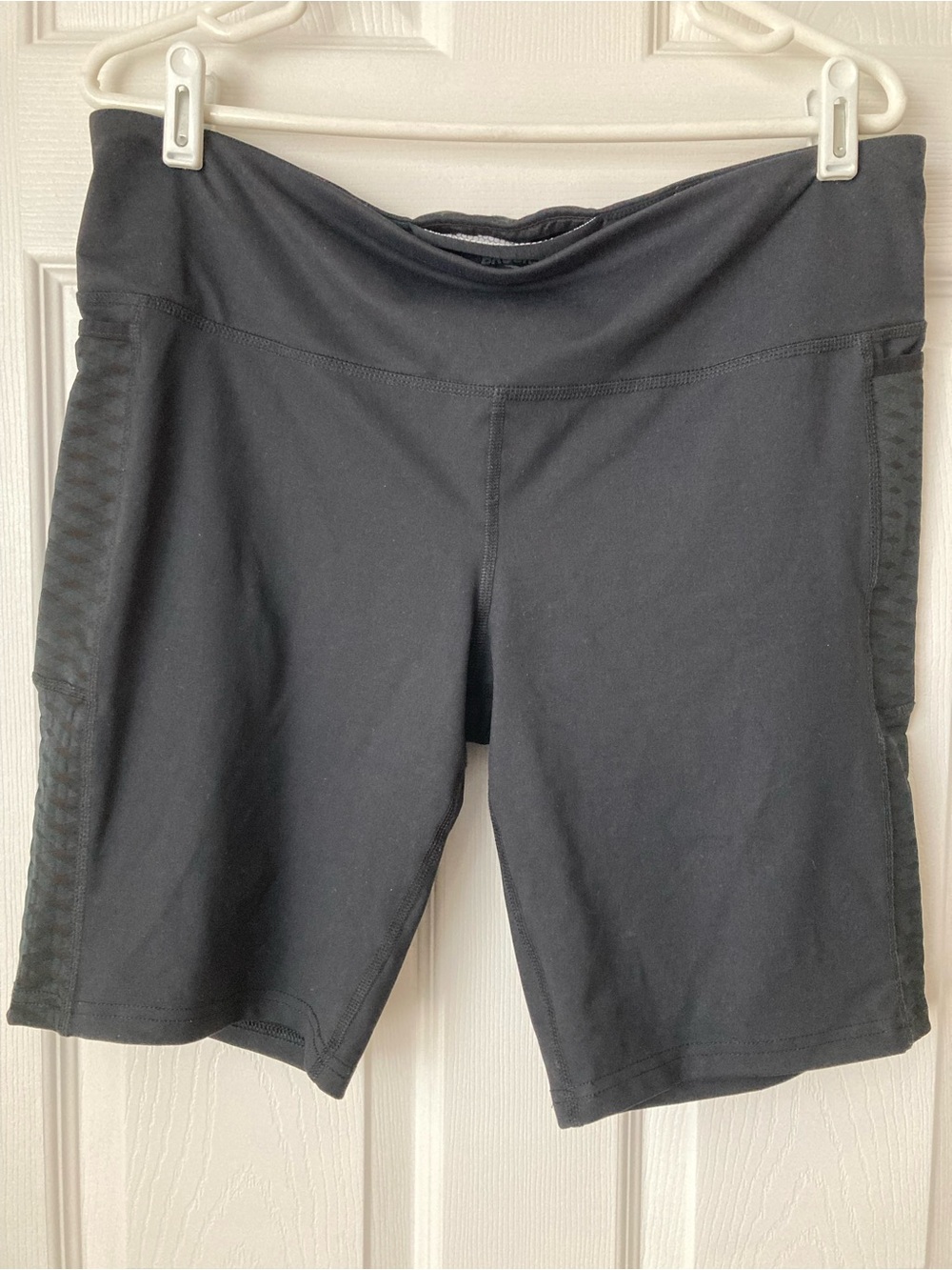 Brooks Black Women’s Performance Running or Bike Shorts, size XL.